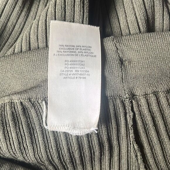 Aritzia Olive Flare Pants - Picture 8 of 11